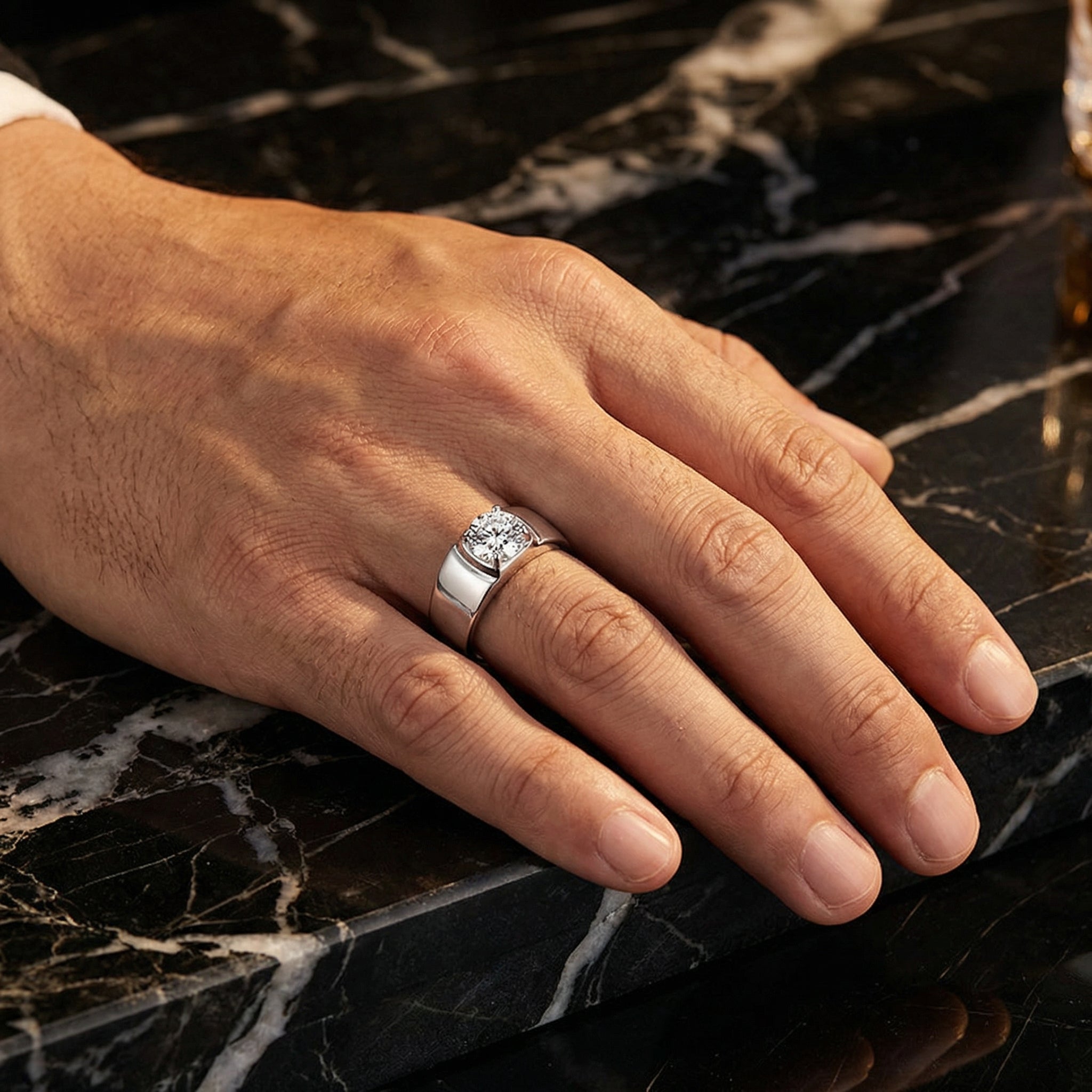 Anillo Large Rond Hombre Moissanita