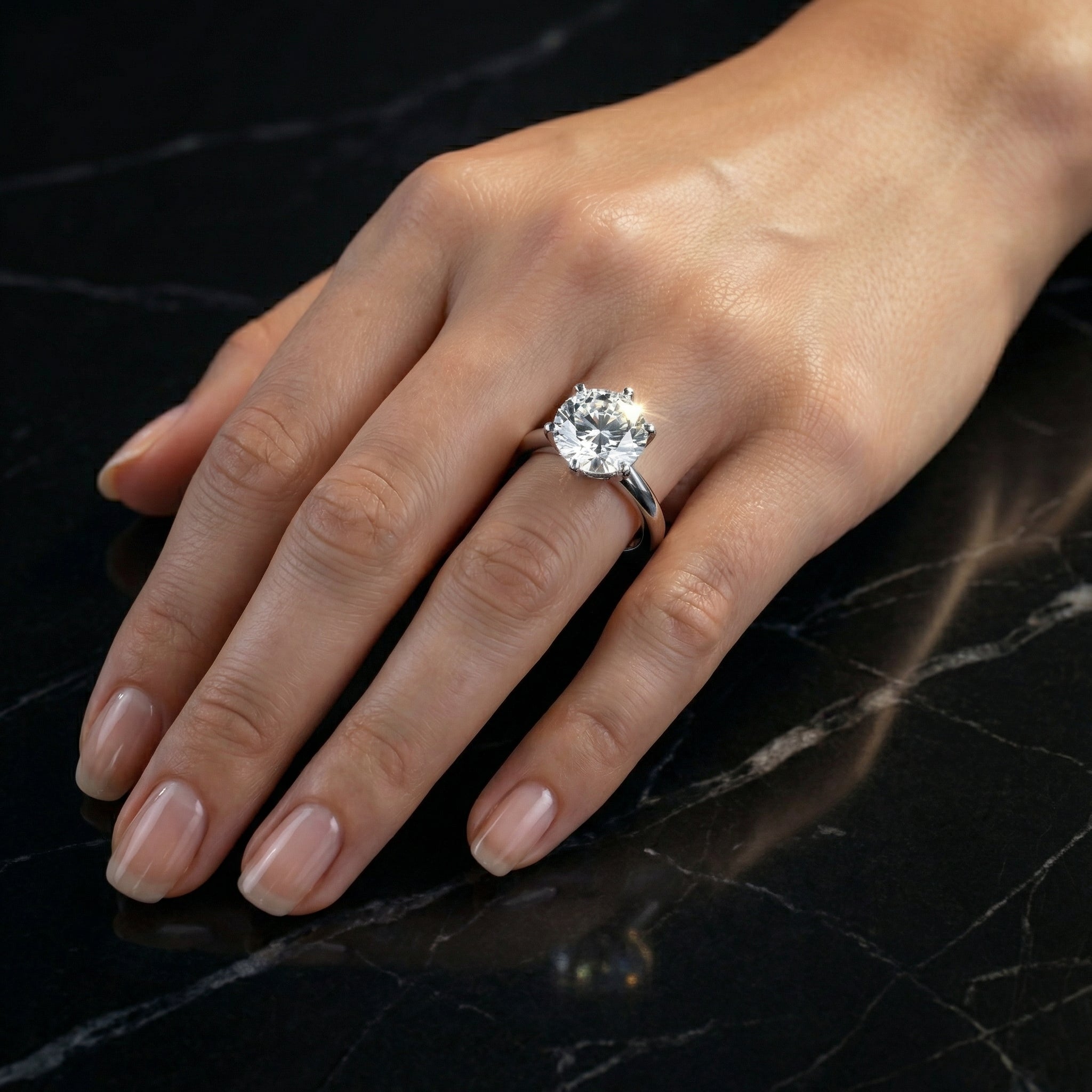 Anillo Solitaire Stack Moissanita