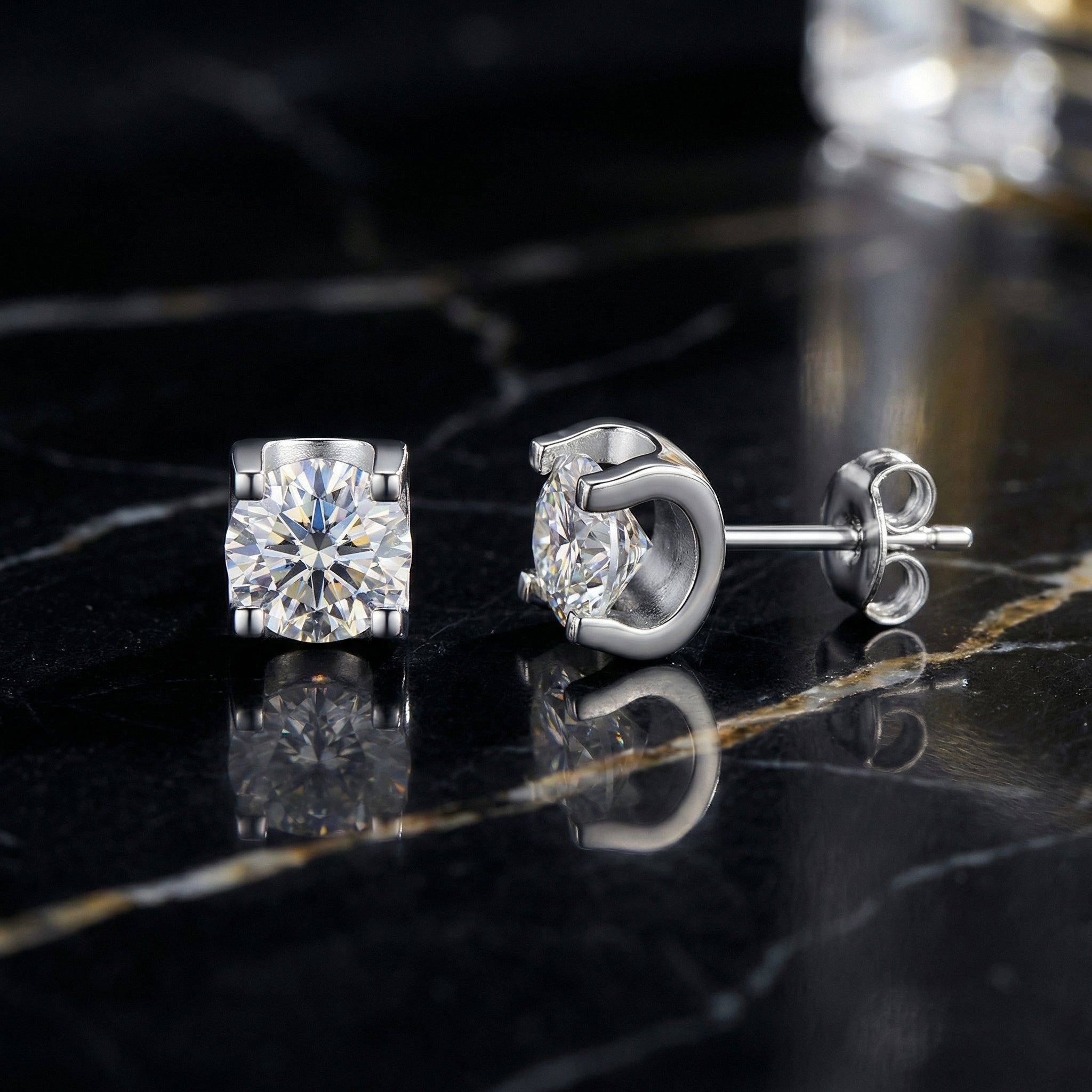 Orecchini Solitaire Quatre — Moissanita & Plata 925