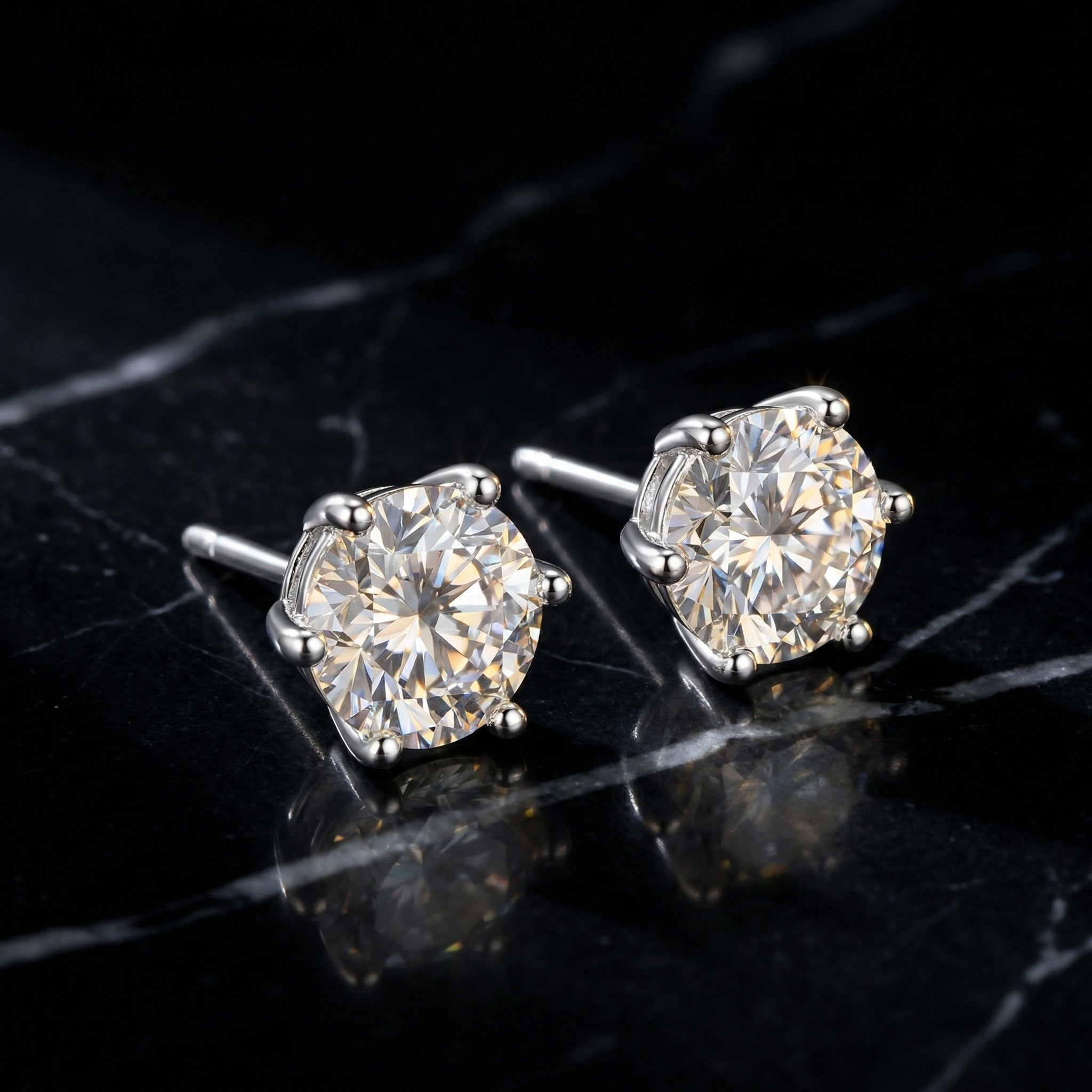 Pendientes Solitaire Six Garras Moissanita