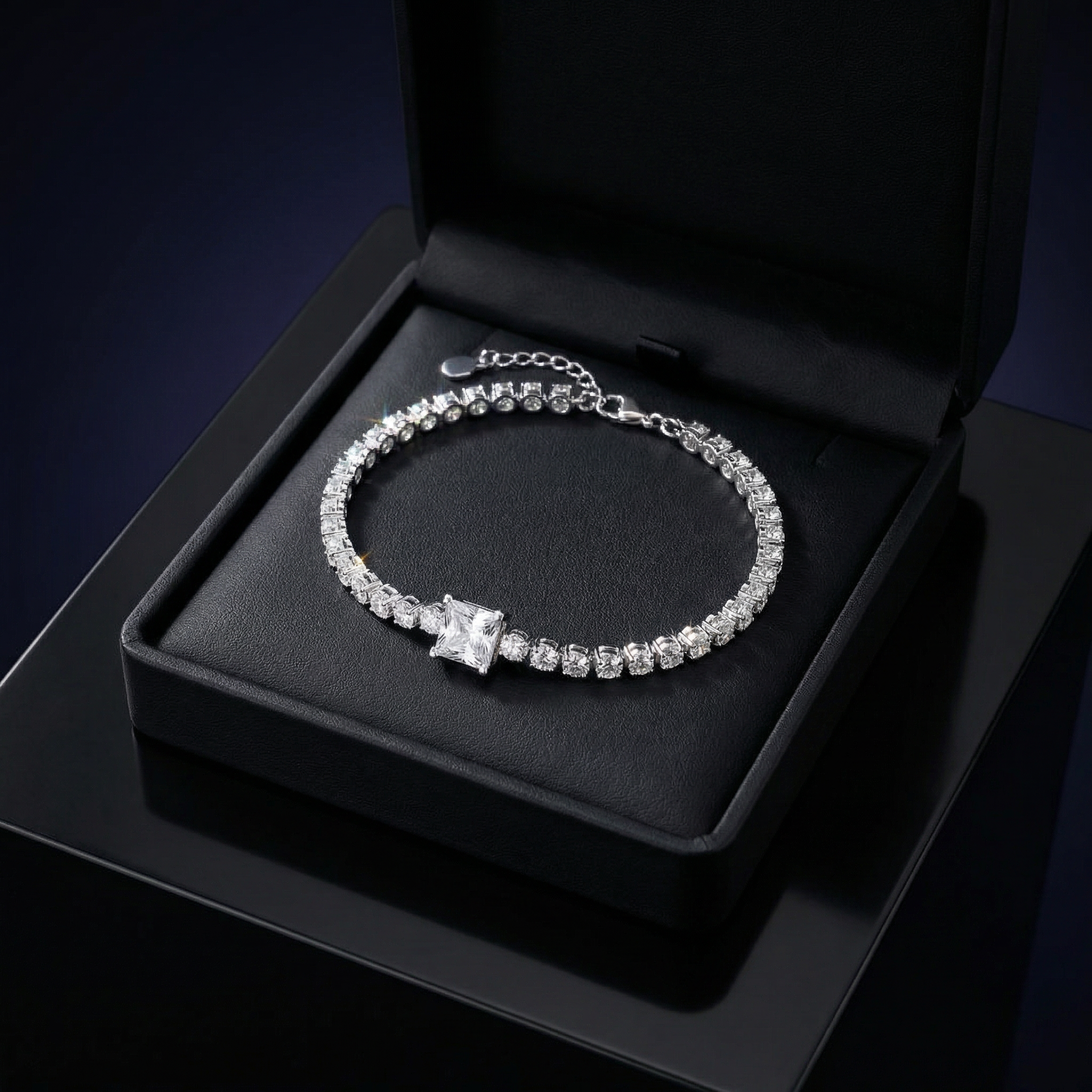 Pulsera Solitaire Carré Lumineuse Moissanita