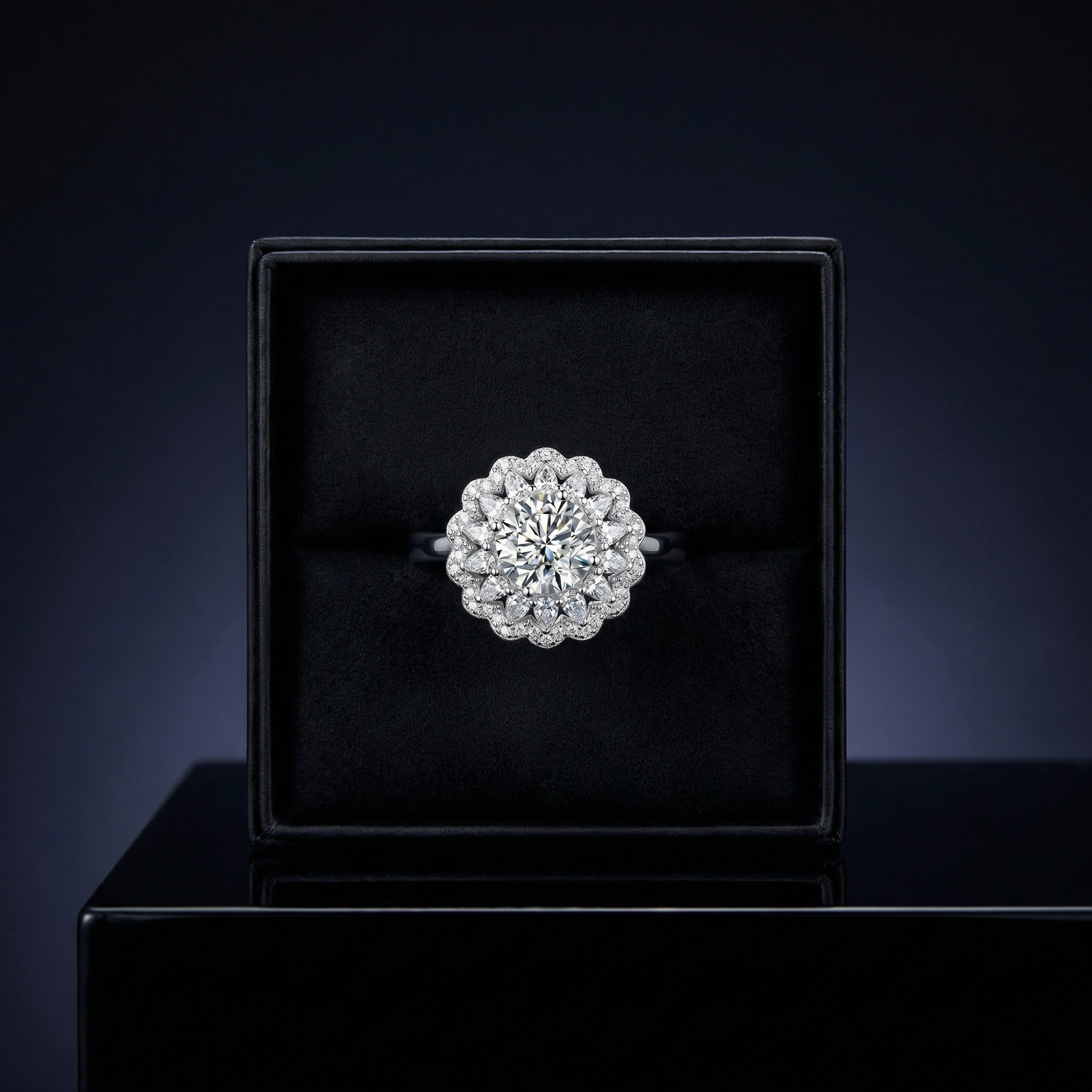 Anillo Fleur Royale Moissanita