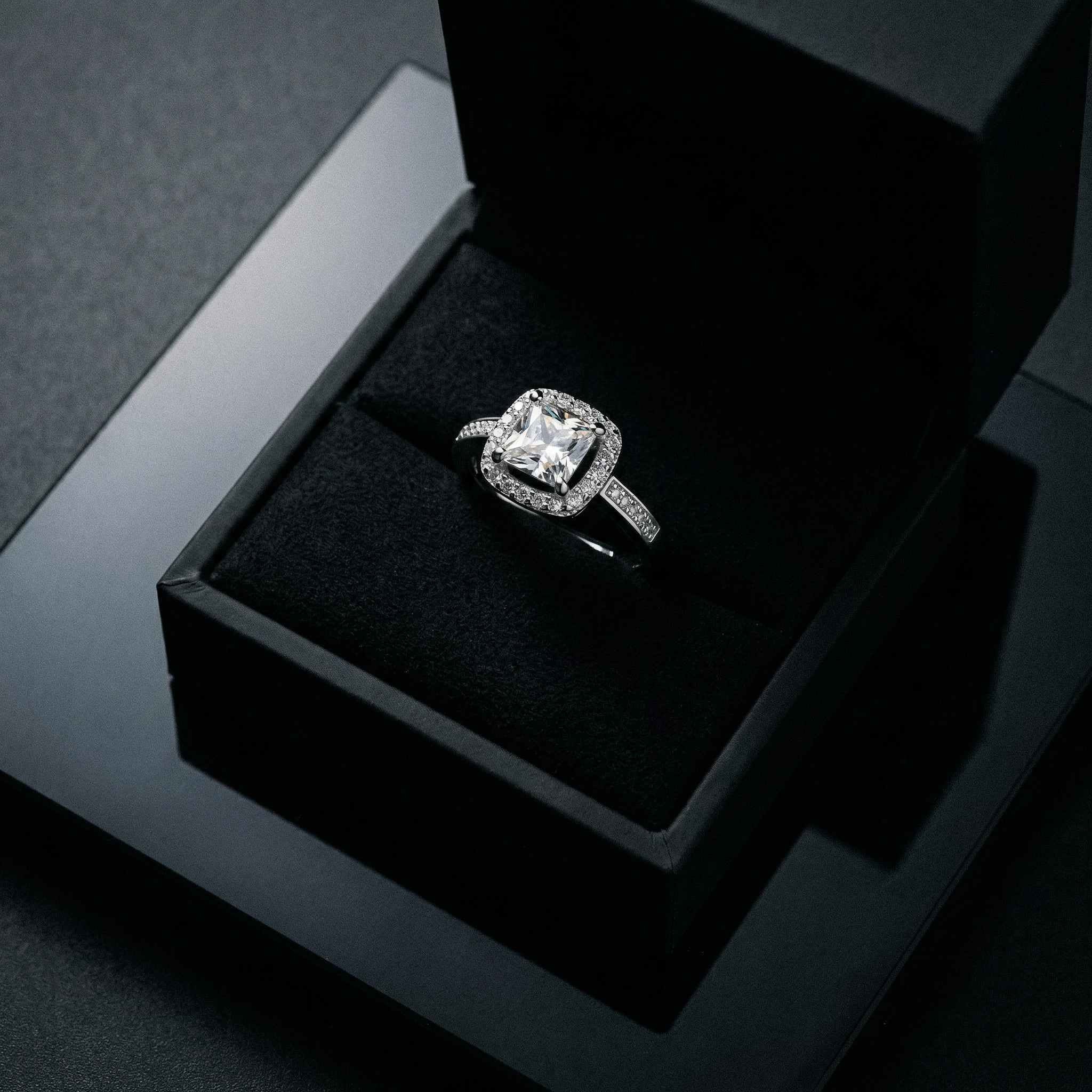 Anillo Carré Brillant Moissanita